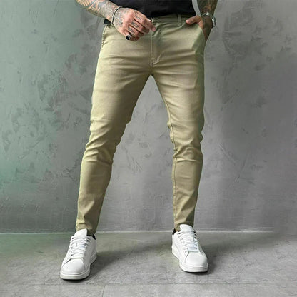 Pantaloni casual slim-fit da uomo in tinta unita